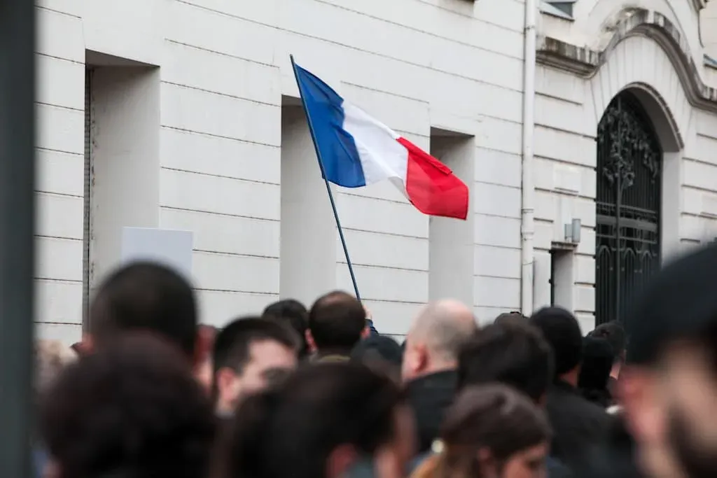 Lyon interzice mitingul „remigraționist”: cine se teme de „Save Europe Act”?