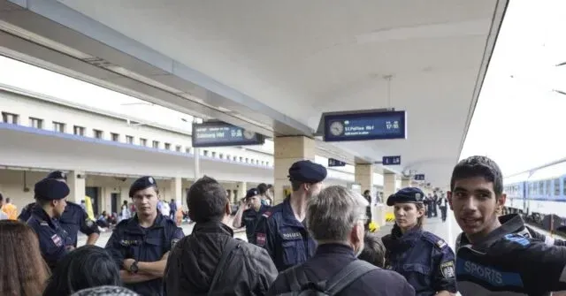 Austria, primul stat UE unde deportările depășesc cererile de azil