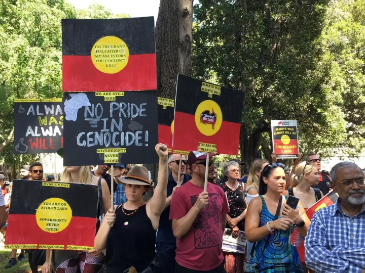Fenomenul „woke right”: cum activistii anti-woke ajung să apere idei extremiste