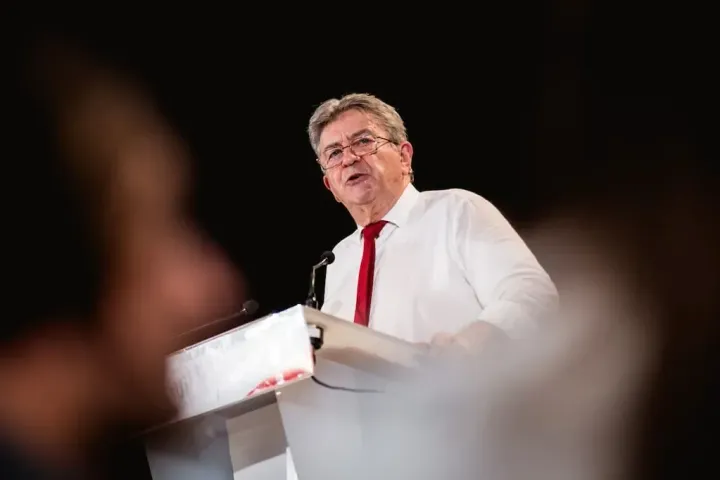 Mélenchon și rădăcinile: paradoxul suveranist al stângii radicale