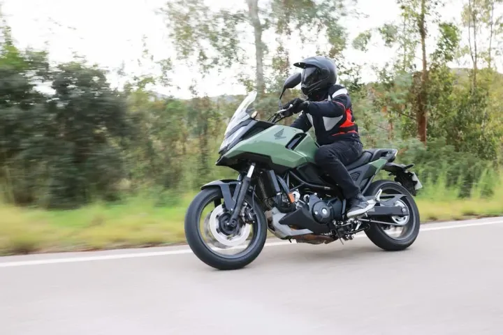 Honda NC 750 X: Motocicleta antistres ce sfidează globalismul urban