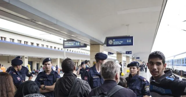 Austria, primul stat UE unde deportările depășesc cererile de azil